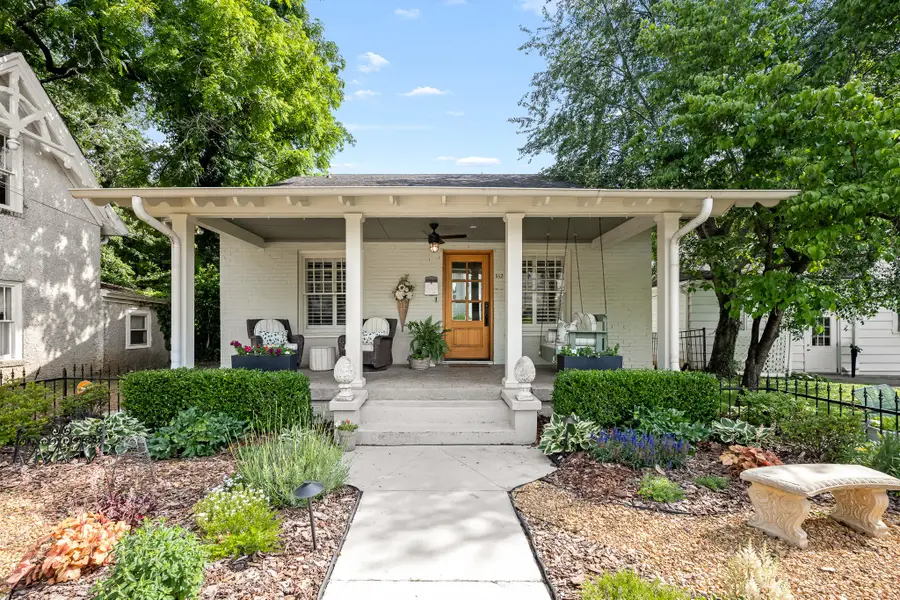 512 E College St, Murfreesboro, TN 37130 - #2