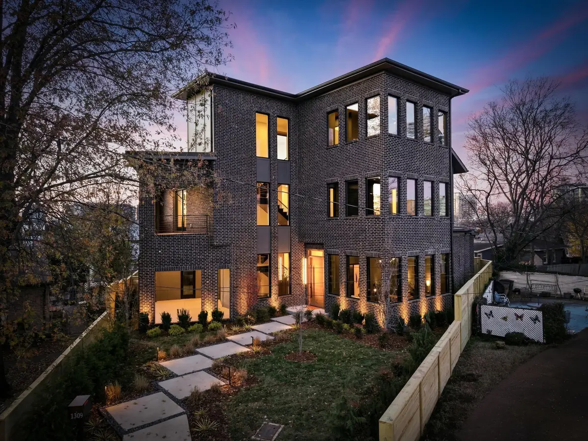 1309 Southside Cir, Nashville, TN 37212 - #1