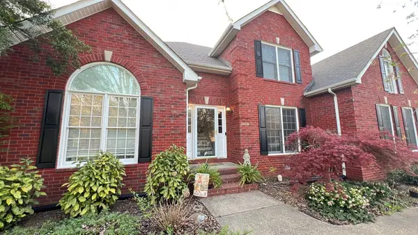2439 Amber Glen Dr, Murfreesboro, TN 37128