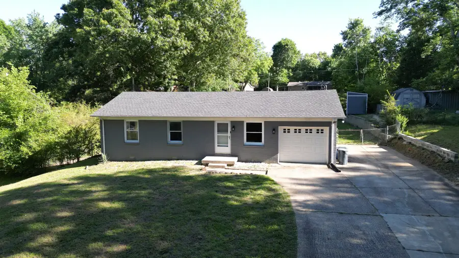 10135 W Oak Dr, Bon Aqua, TN 37025 - #3