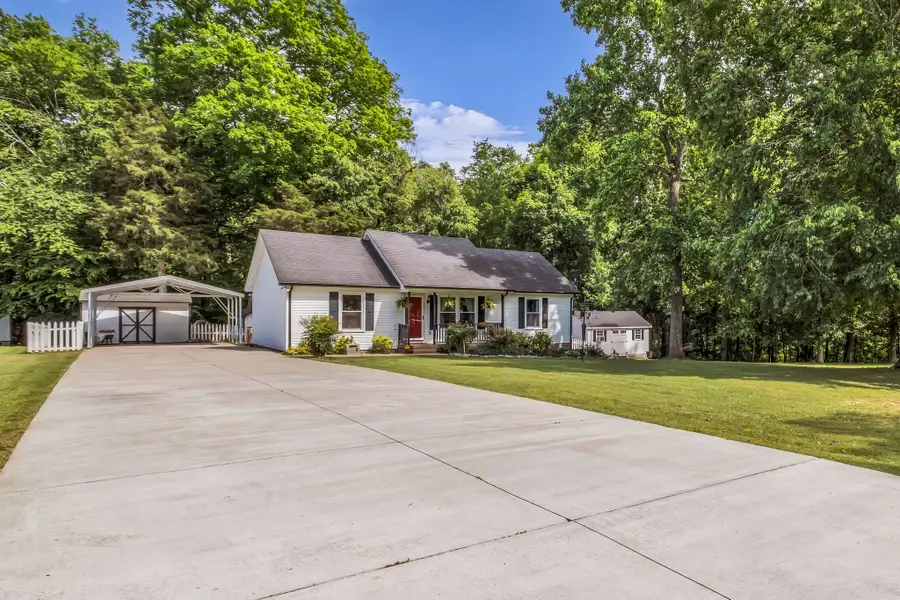 2017 Shawnee Ln, Greenbrier, TN 37073 - #3