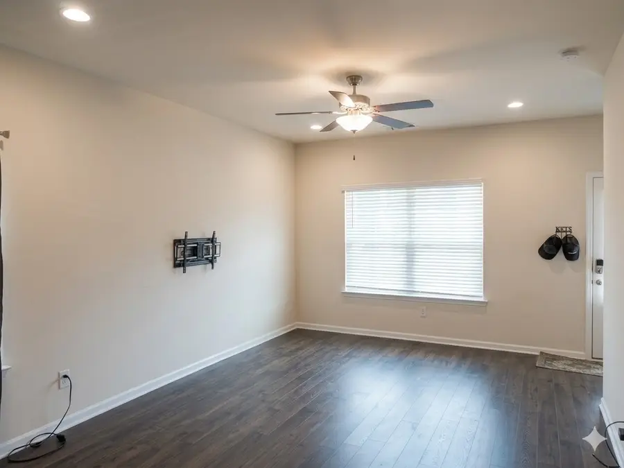 4053 Cody Dr, La Vergne, TN 37086 - #3