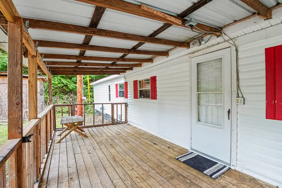216 Brookhollow Dr, Ashland City, TN 37015 - #3