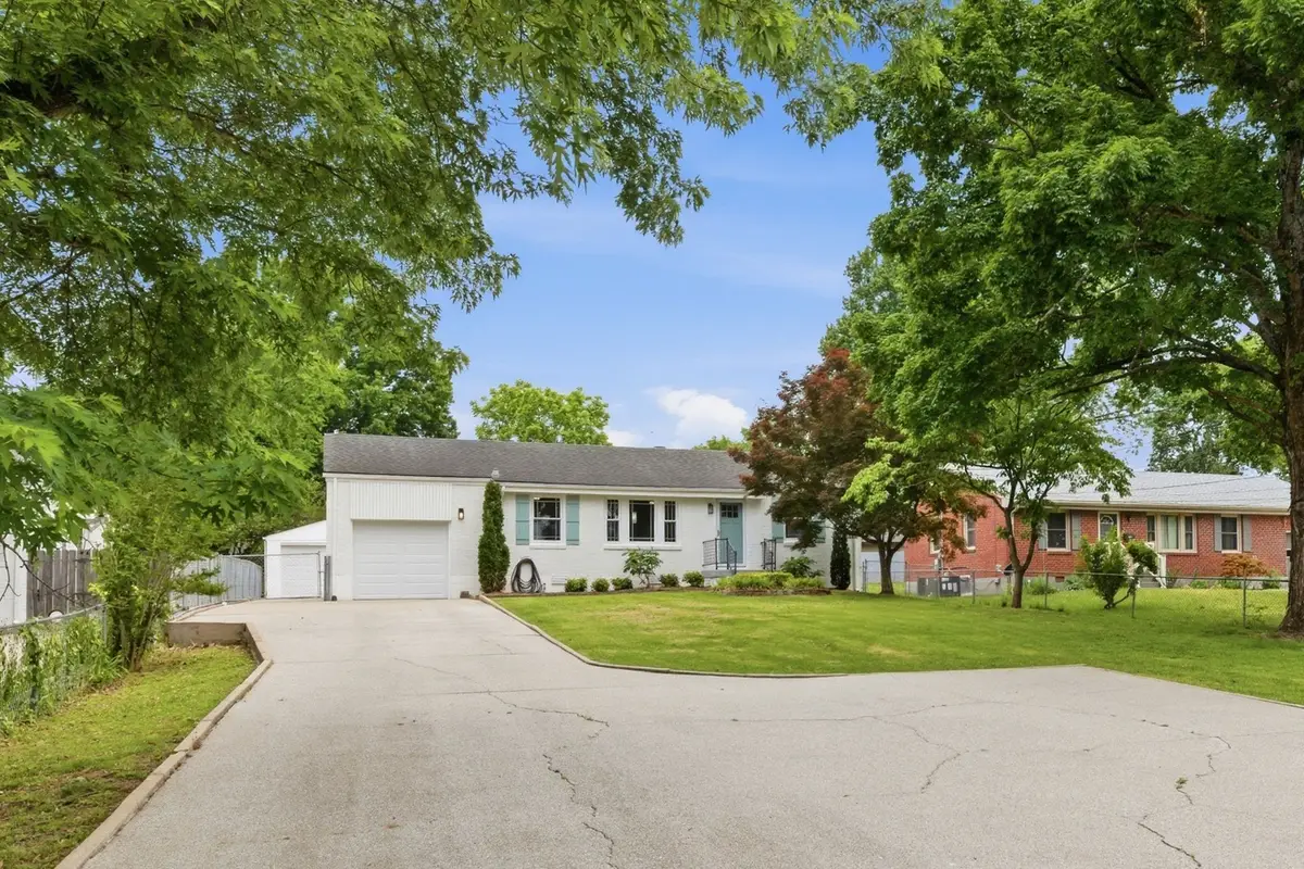 353 Melpar Dr, Nashville, TN 37211 - #1