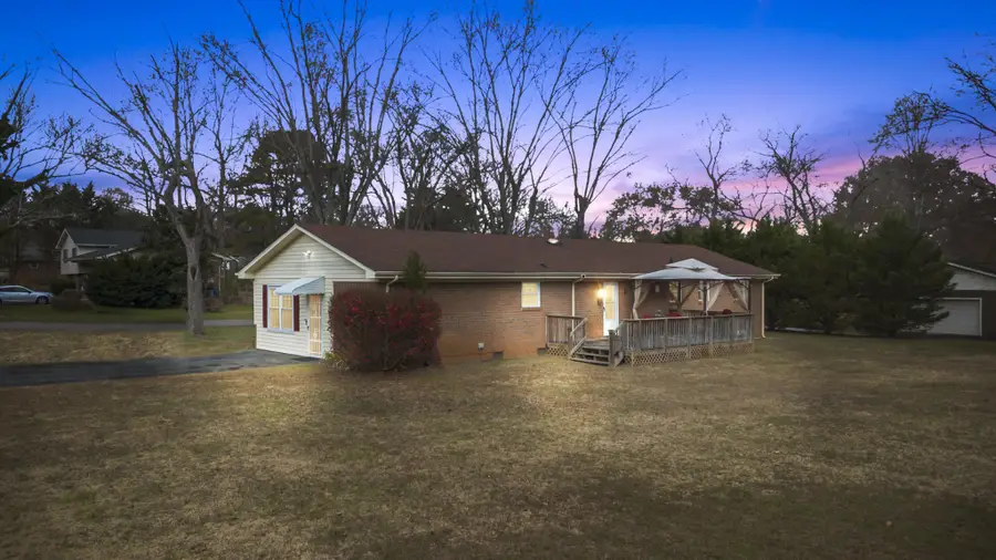 4636 Meadow Avenue Nw, Cleveland, TN 37312 - #3