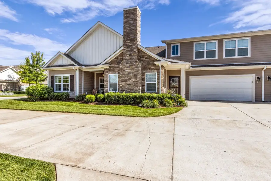 2252 Stonecenter Ln, Murfreesboro, TN 37128 - #3