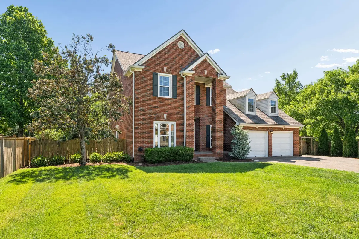 6217 Deerbrook Dr, Nashville, TN 37221 - #1