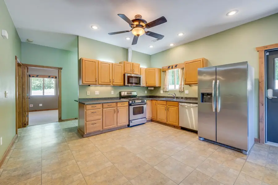 705 Union Chapel Rd, Afton, TN 37616 - #3
