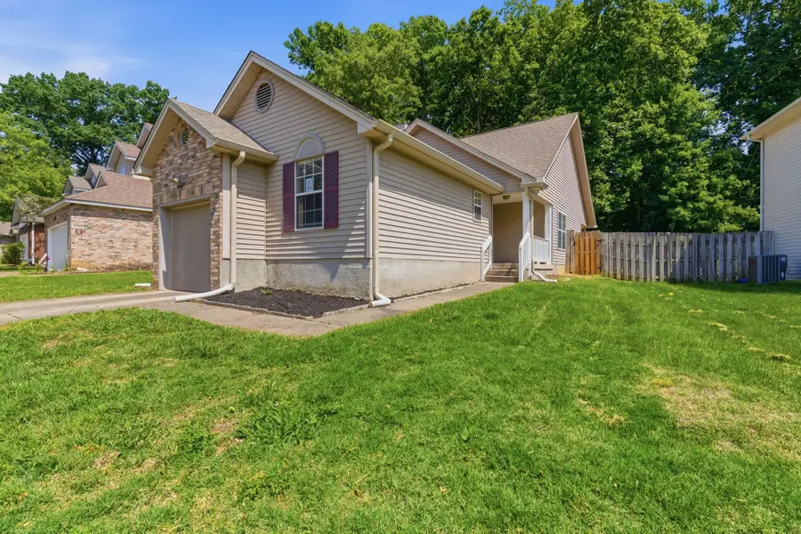 5910 Colchester Dr, Hermitage, TN 37076 - #3