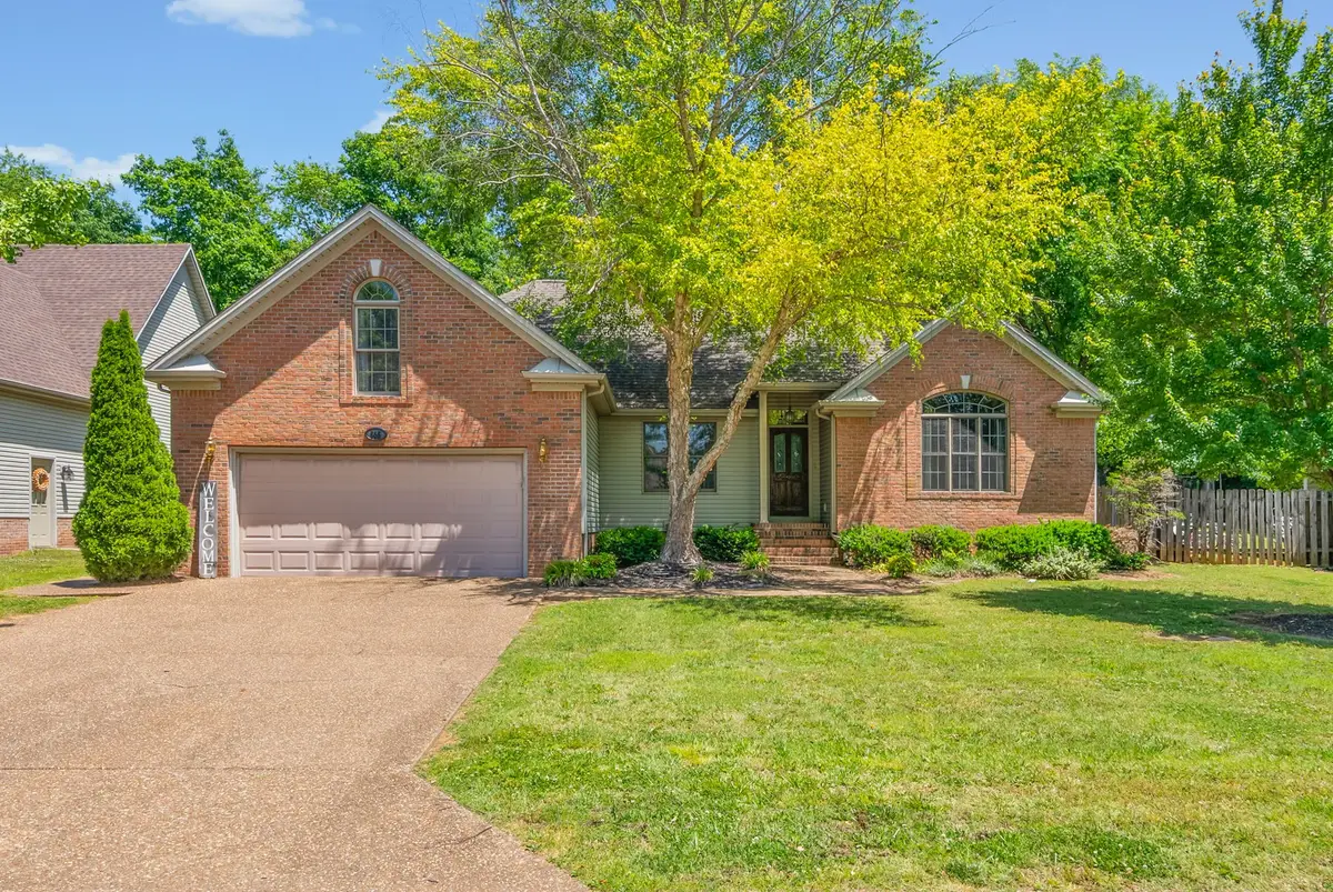 353 Irish Cir, Hopkinsville, KY 42240 - #1