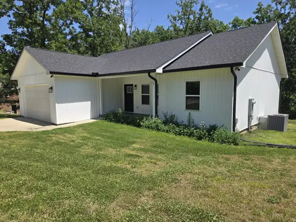 111 Friel Dr, Waverly, TN 37185