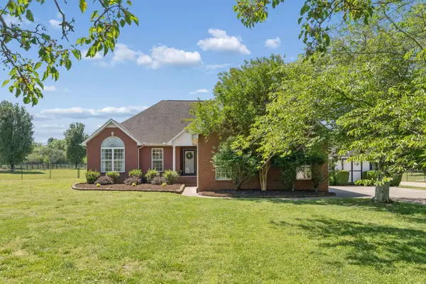 301 Tenby Dr, Murfreesboro, TN 37127