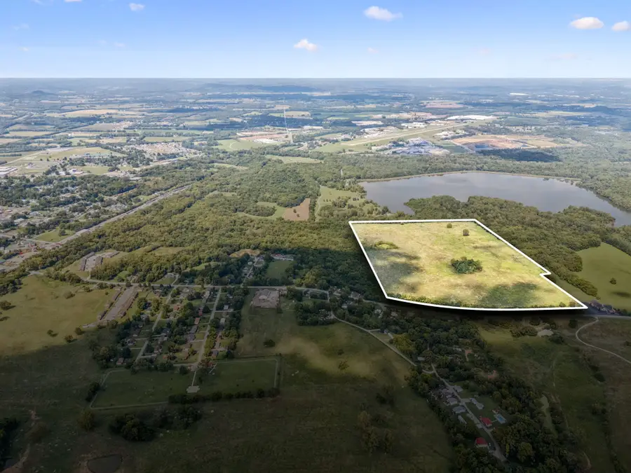 527 Southport Rd, Mount Pleasant, TN 38474 - #3