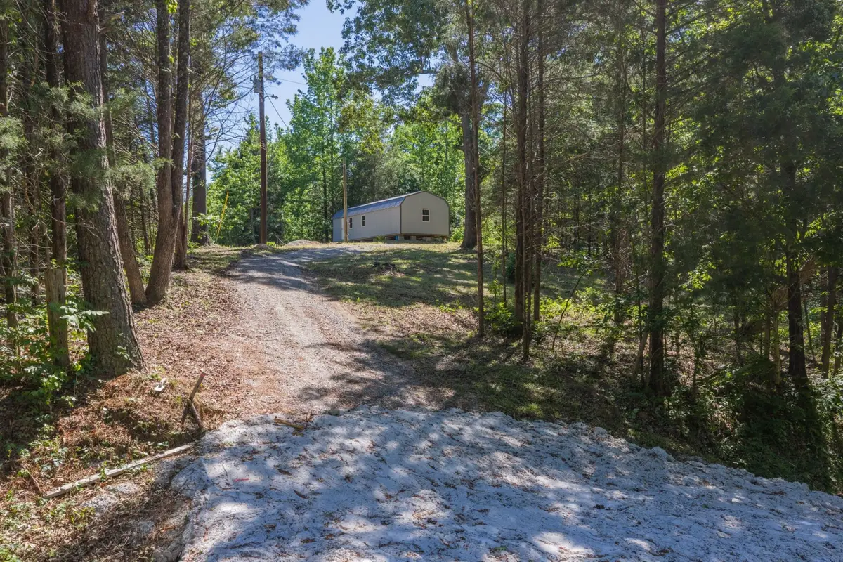 967 Little Jim Dr, Camden, TN 38320 - #1