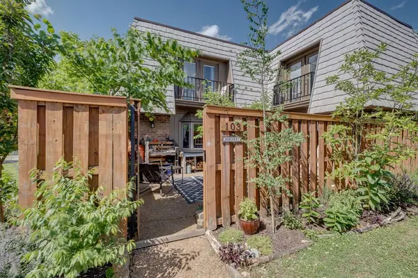 103 Cedarwood Ln, Madison, TN 37115