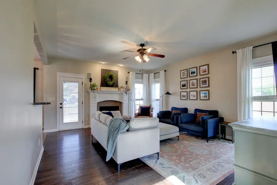 2632 Browning Way, Clarksville, TN 37043 - #3