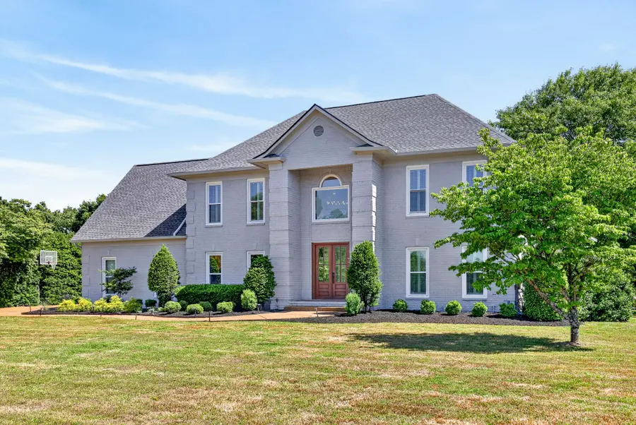 209 Barrington Ct W, Franklin, TN 37067 - #2