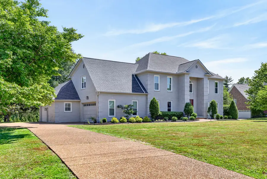 209 Barrington Ct W, Franklin, TN 37067 - #3