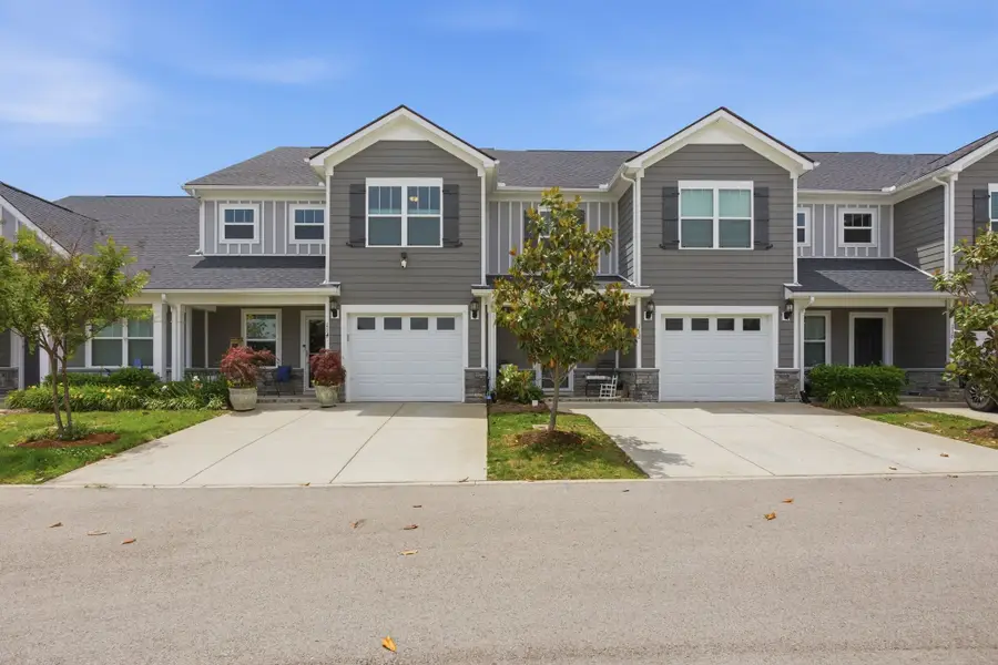 114 Shannon Pl, Spring Hill, TN 37174 - #2