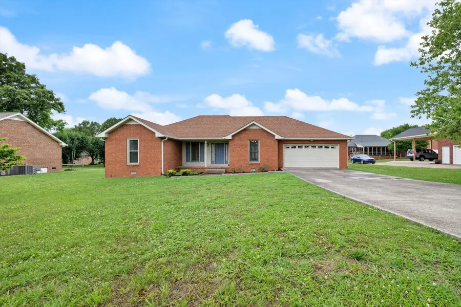 1725 Hollow Oak Dr, Lebanon, TN 37087 - #2