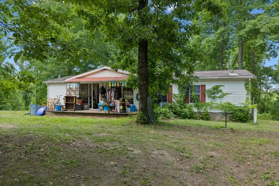 4754 Ridgetop Rd, Hampshire, TN 38461 - #2