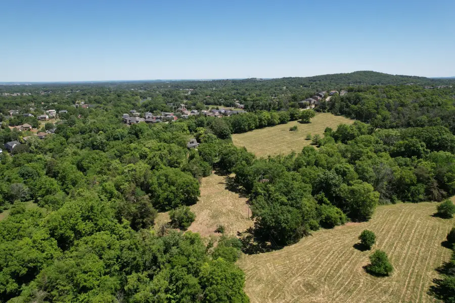 9318 Old Smyrna Rd, Brentwood, TN 37027 - #2