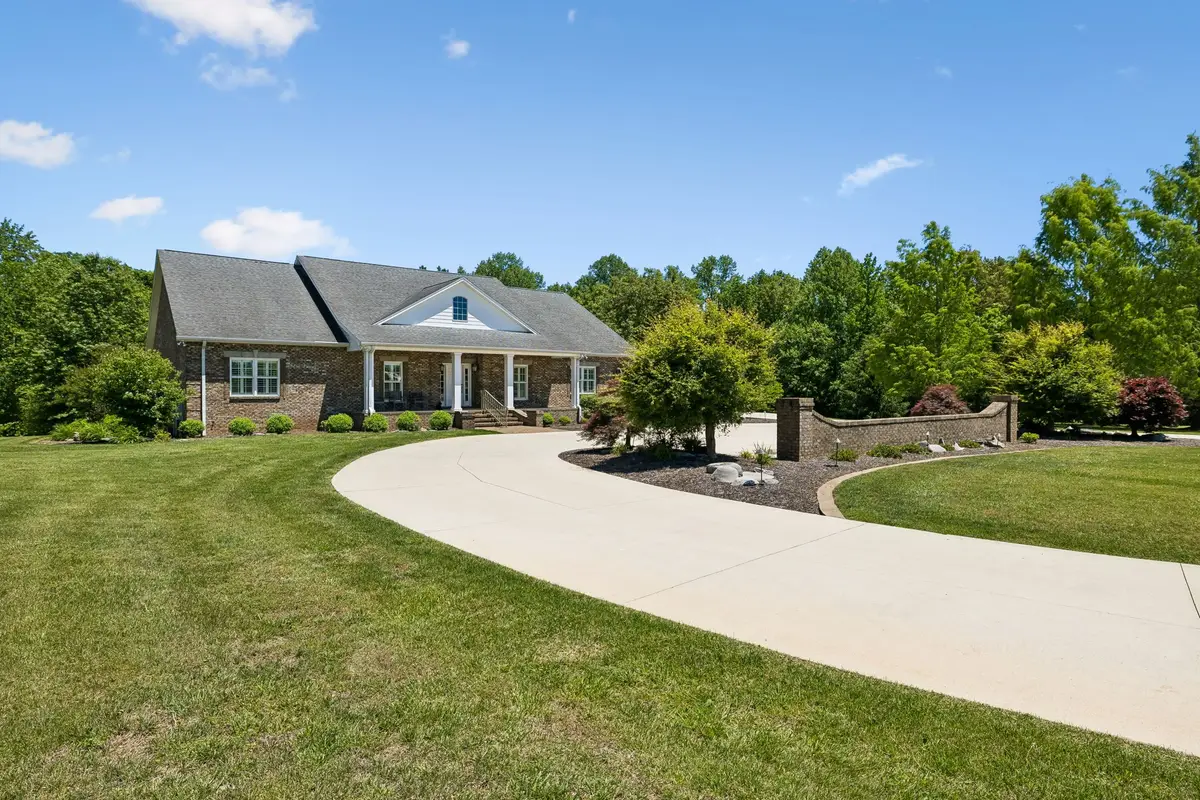 800 Grove Rd, Morrison, TN 37357 - #1