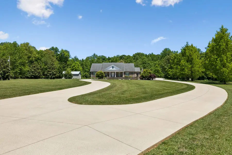 800 Grove Rd, Morrison, TN 37357 - #2