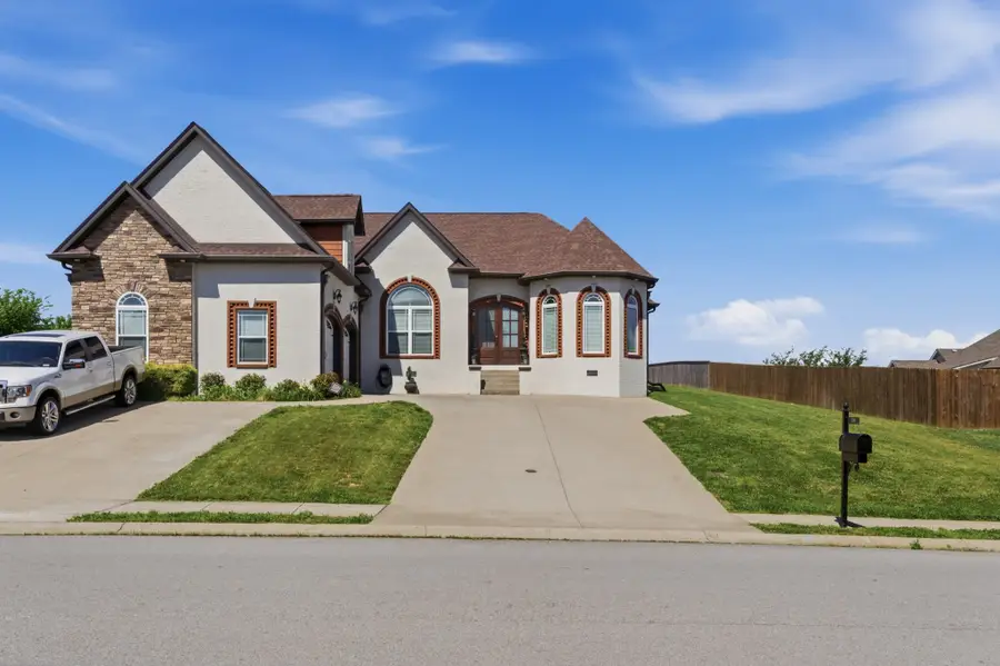 556 Larkspur Dr, Clarksville, TN 37043 - #3