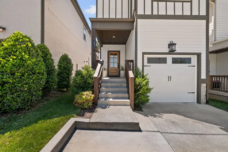 1516A Rosebank Ave, Nashville, TN 37206 - #2