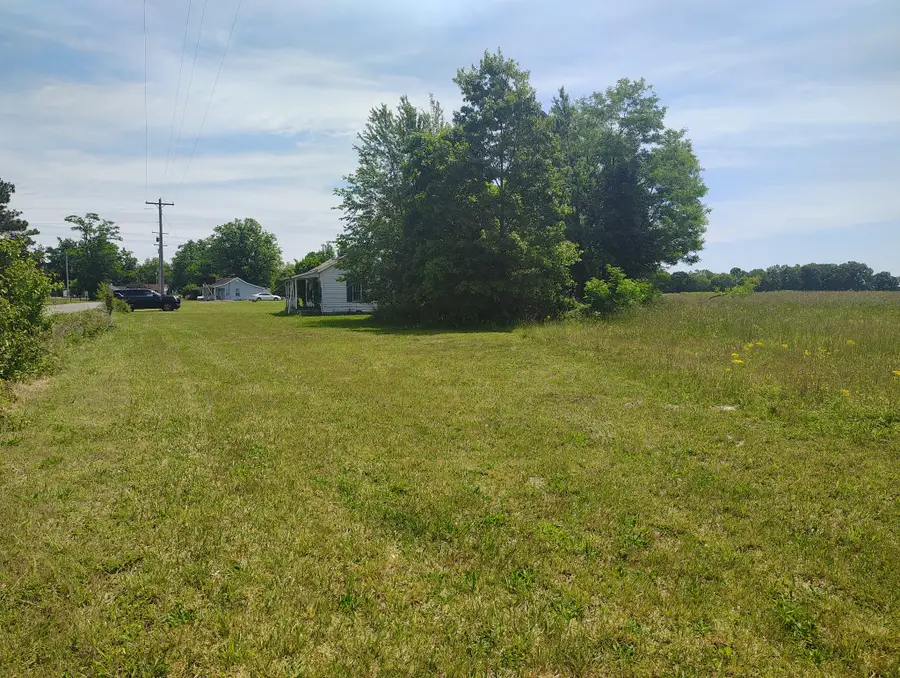 3740 Red Boiling Springs Rd, Lafayette, TN 37083 - #3