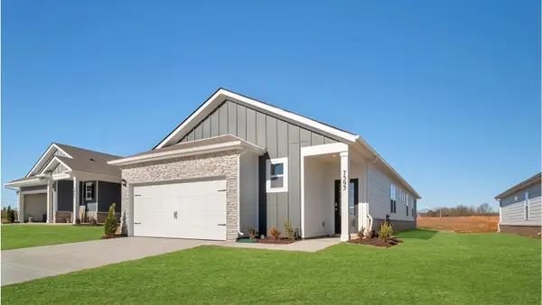 2486 Quinn Drive, White House, TN 37188