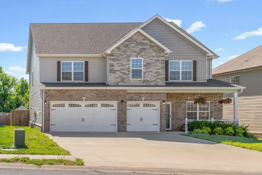 1337 Winterset Dr, Clarksville, TN 37040 - #2