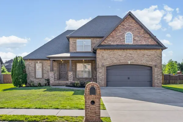 2528 Remington Trce, Clarksville, TN 37043
