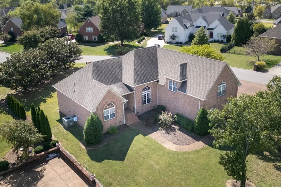 105 Robin Pt, Gallatin, TN 37066 - #3