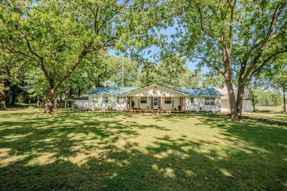 5780 Berry Rd, Cypress Inn, TN 38452 - #1
