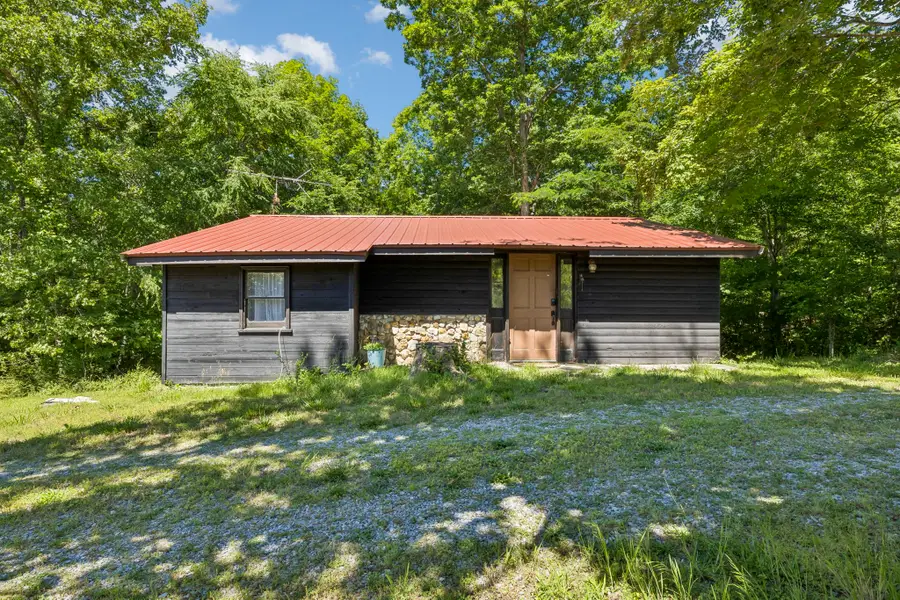 710 Shine Ln, Cadiz, KY 42211 - #3