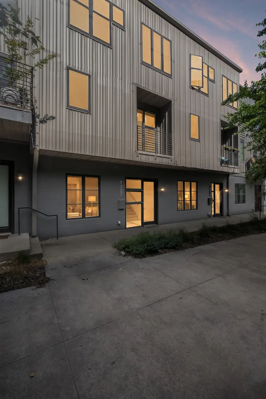 1257 Martin St, Nashville, TN 37203 - #3