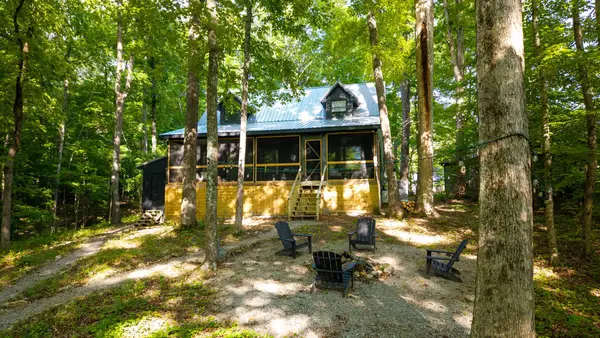 140 Huntington Dr S, Winchester, TN 37398