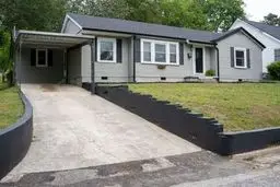 707 Jefferson Ave E, Carthage, TN 37030 - #1