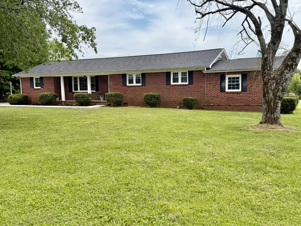 1857 Wheeler Rd, McMinnville, TN 37110 - #1