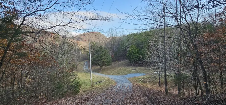 1328 Highway 310, Englewood, TN 37329 - #2