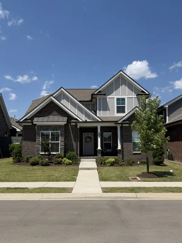 6221 Crawford Drive, Hermitage, TN 37076