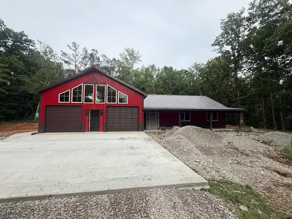 2796 Highway 100, Centerville, TN 37033