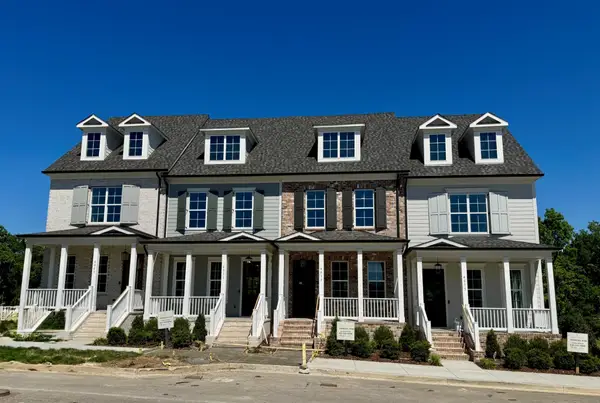 4009 Forestside Dr, Franklin, TN 37064