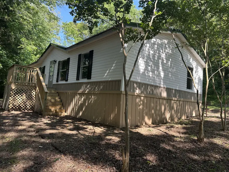 60 Dawson Ln, Gordonsville, TN 38563 - #3