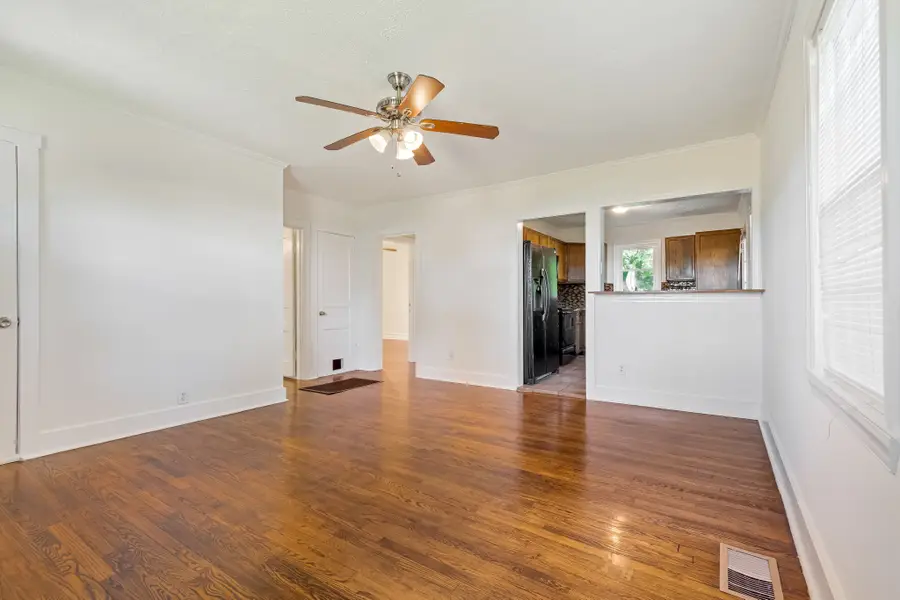 2008 Thomas Ave, Columbia, TN 38401 - #3
