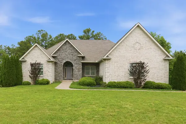 528 Country Club Drive, Dickson, TN 37055