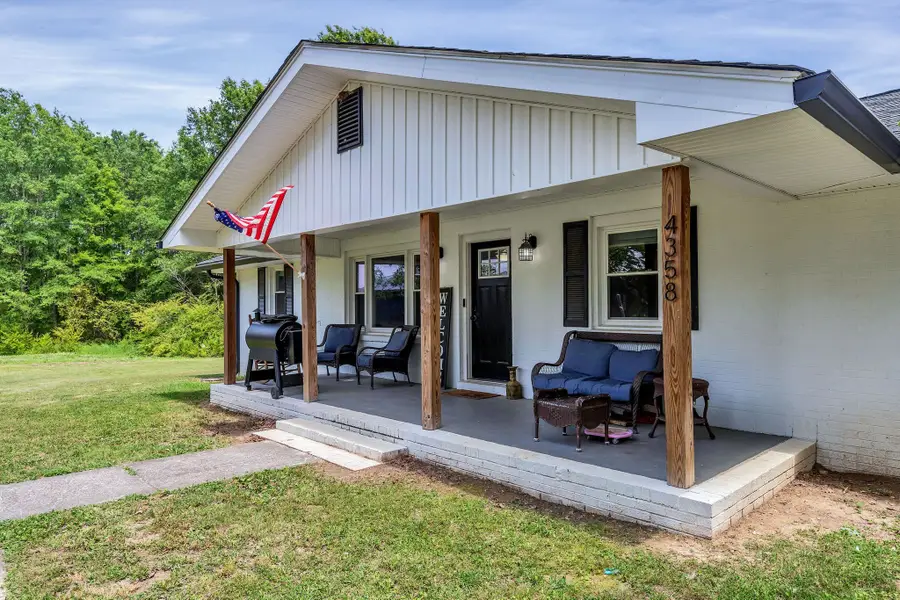 4358 New Manchester Hwy, Tullahoma, TN 37388 - #2
