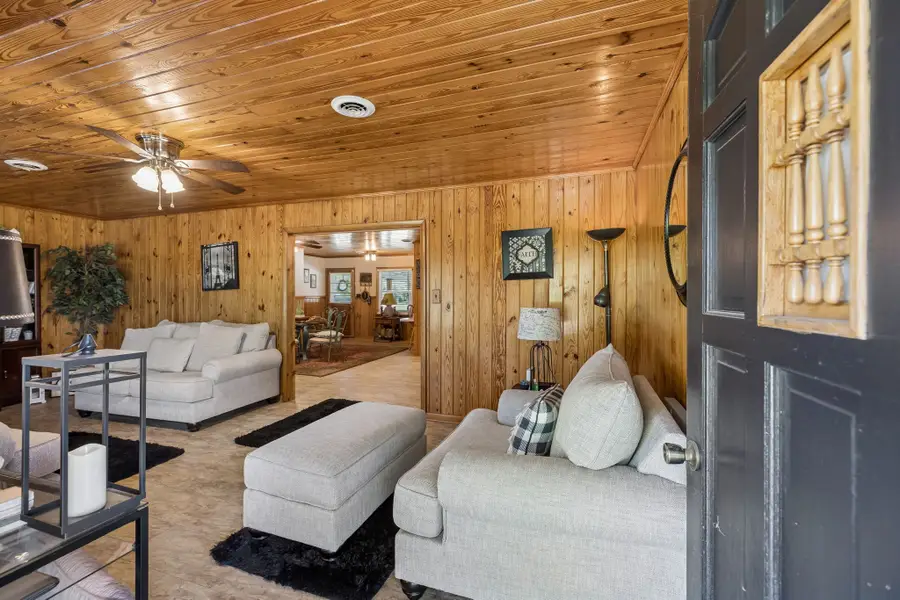 8997 Holmes Creek Rd, Smithville, TN 37166 - #3